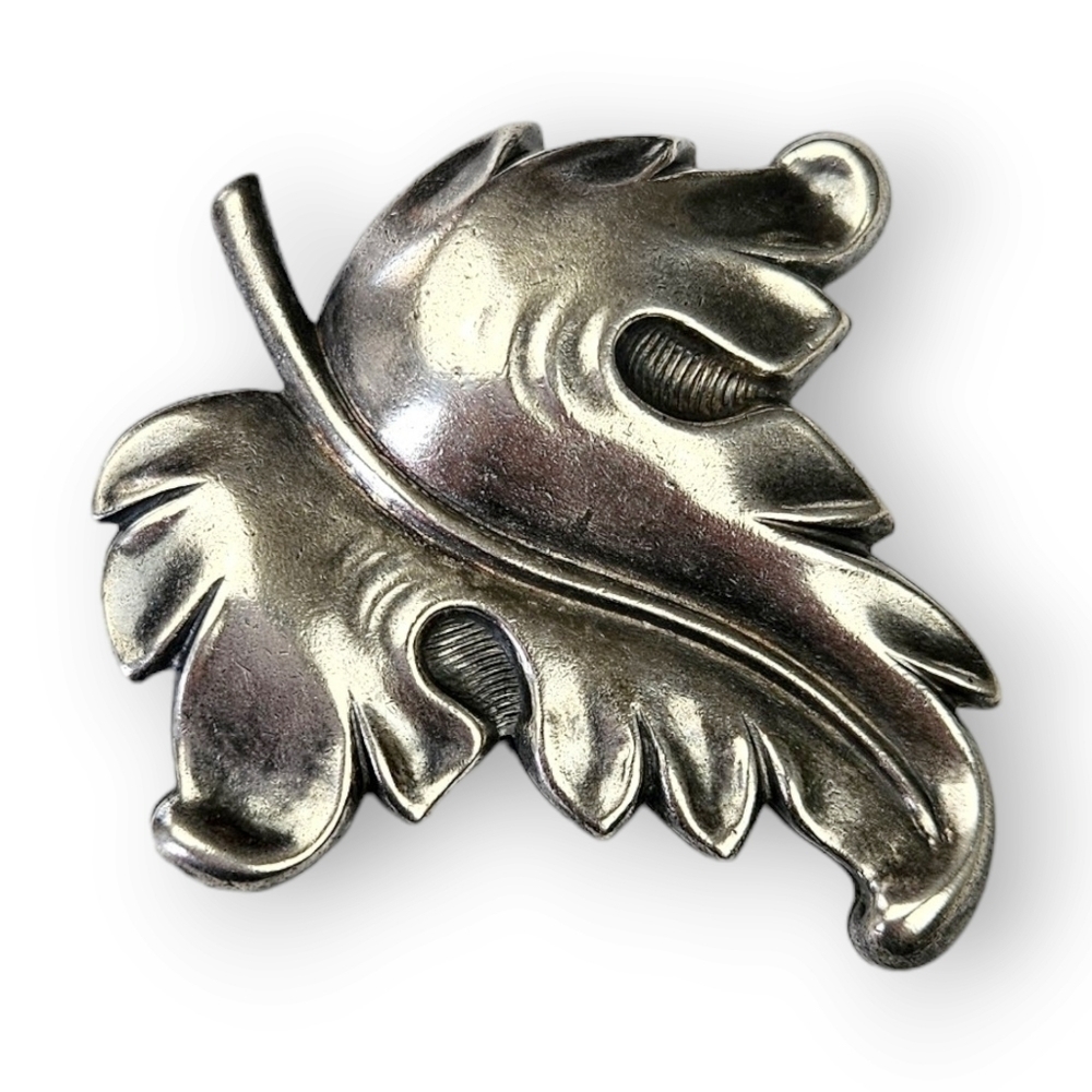 Joseff Of Hollywood Leaf Brooch Puffy Oxidized Silver Plate Vintage 50s 2 5/8"